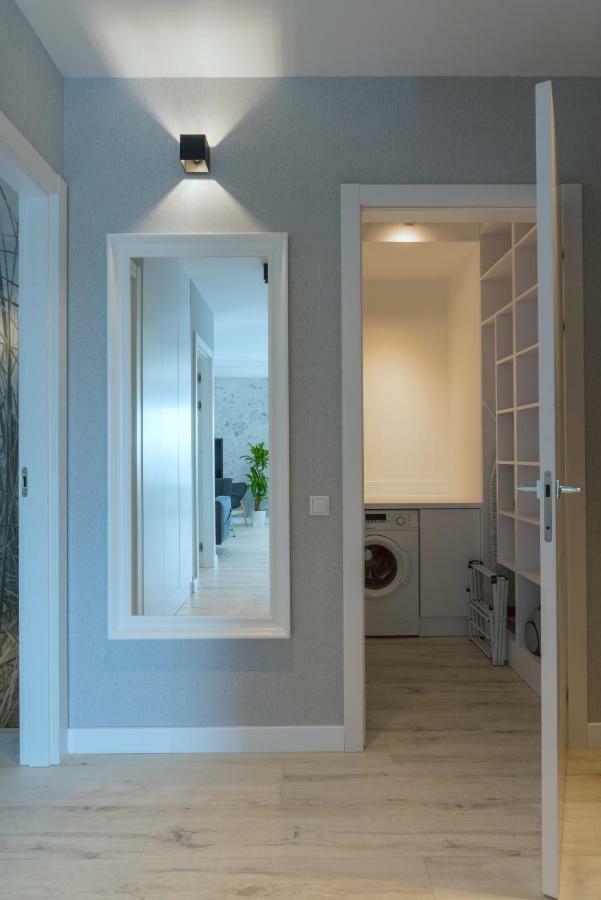 Stara Stocznia Apartment Гданьск Экстерьер фото